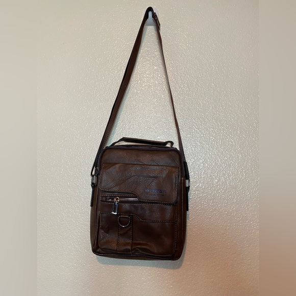Weixier Other - Wenger Brown Leather Crossbody Bag